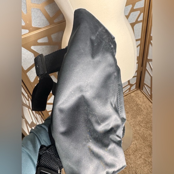 Kate Spade New York Black Nylon Backpack Mini Travel Bag - Picture 5 of 13